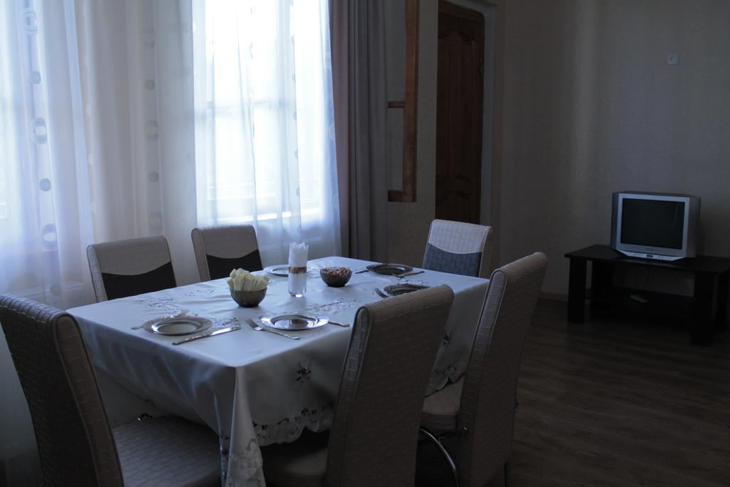 Best Host Sighnaghi Exterior photo